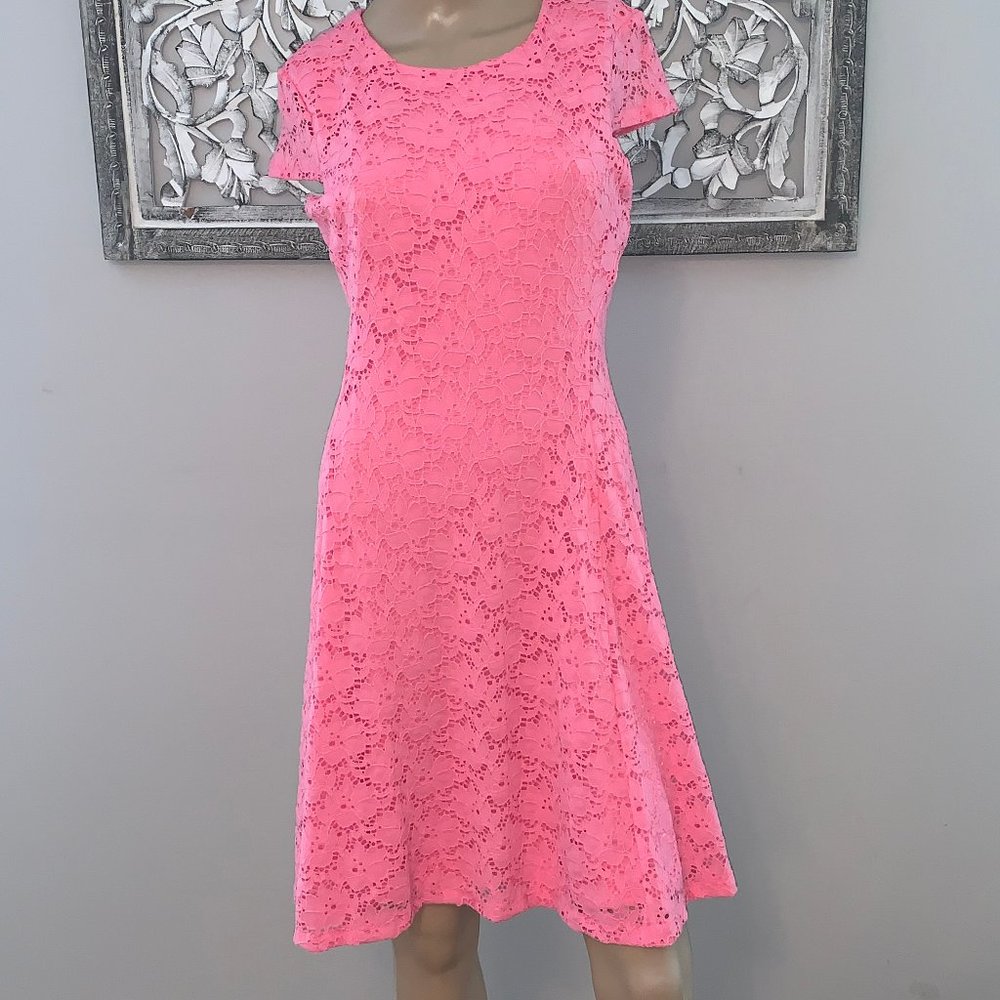 Like New ALFANI Bubblegum Pink Casual Dress - Picture 2 of 6